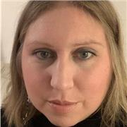 Docente di filosofia e scienze umane impartisce ripetizioni di filosofia, psicologia e materie umanistiche a studenti delle superiori